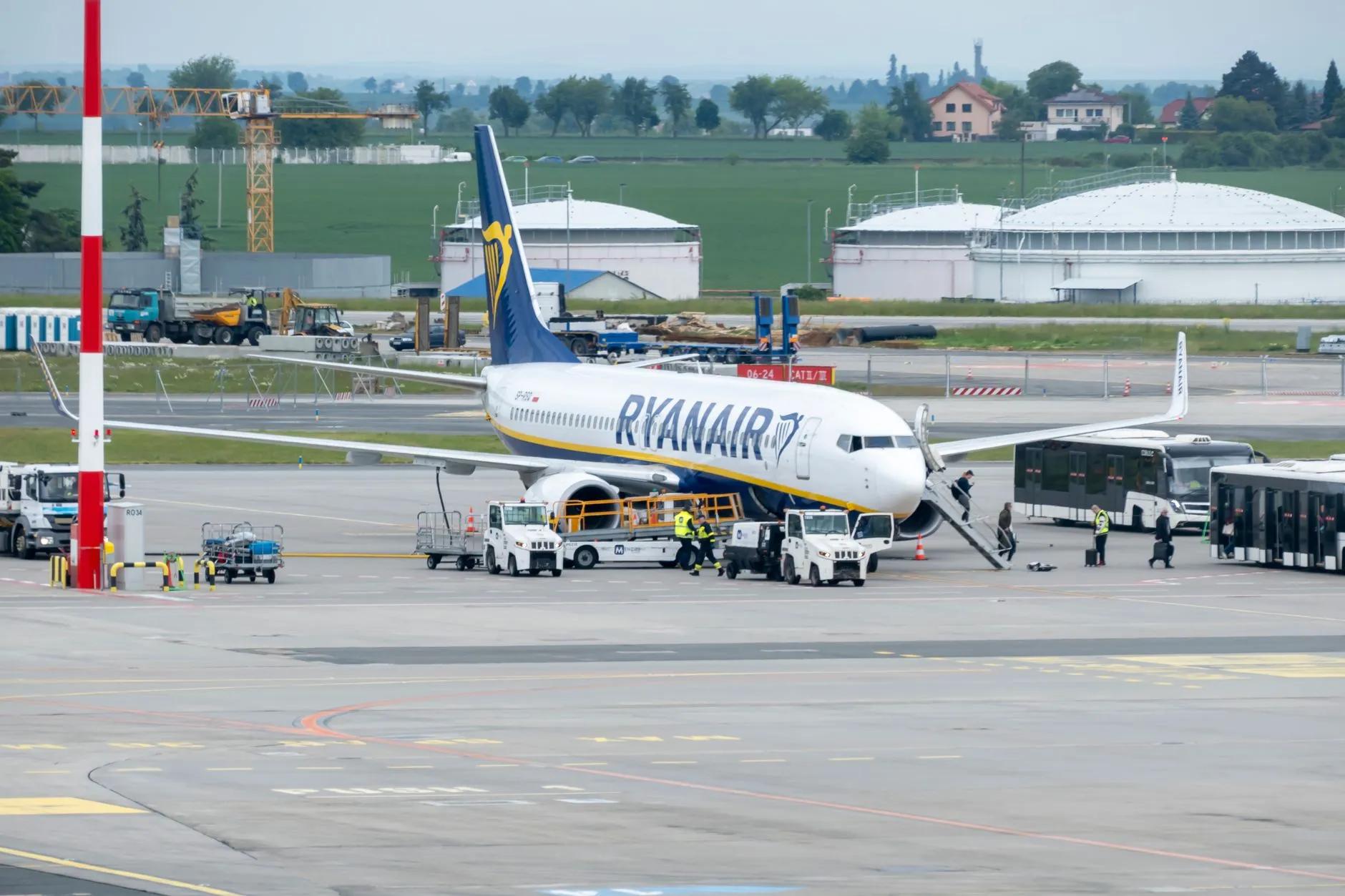 Besalampy Airport