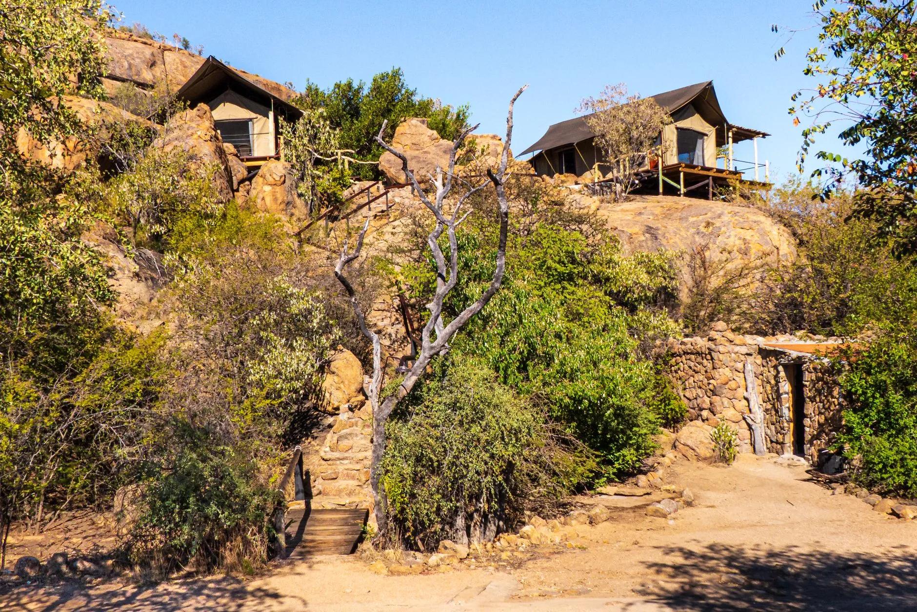Mokuti Lodge