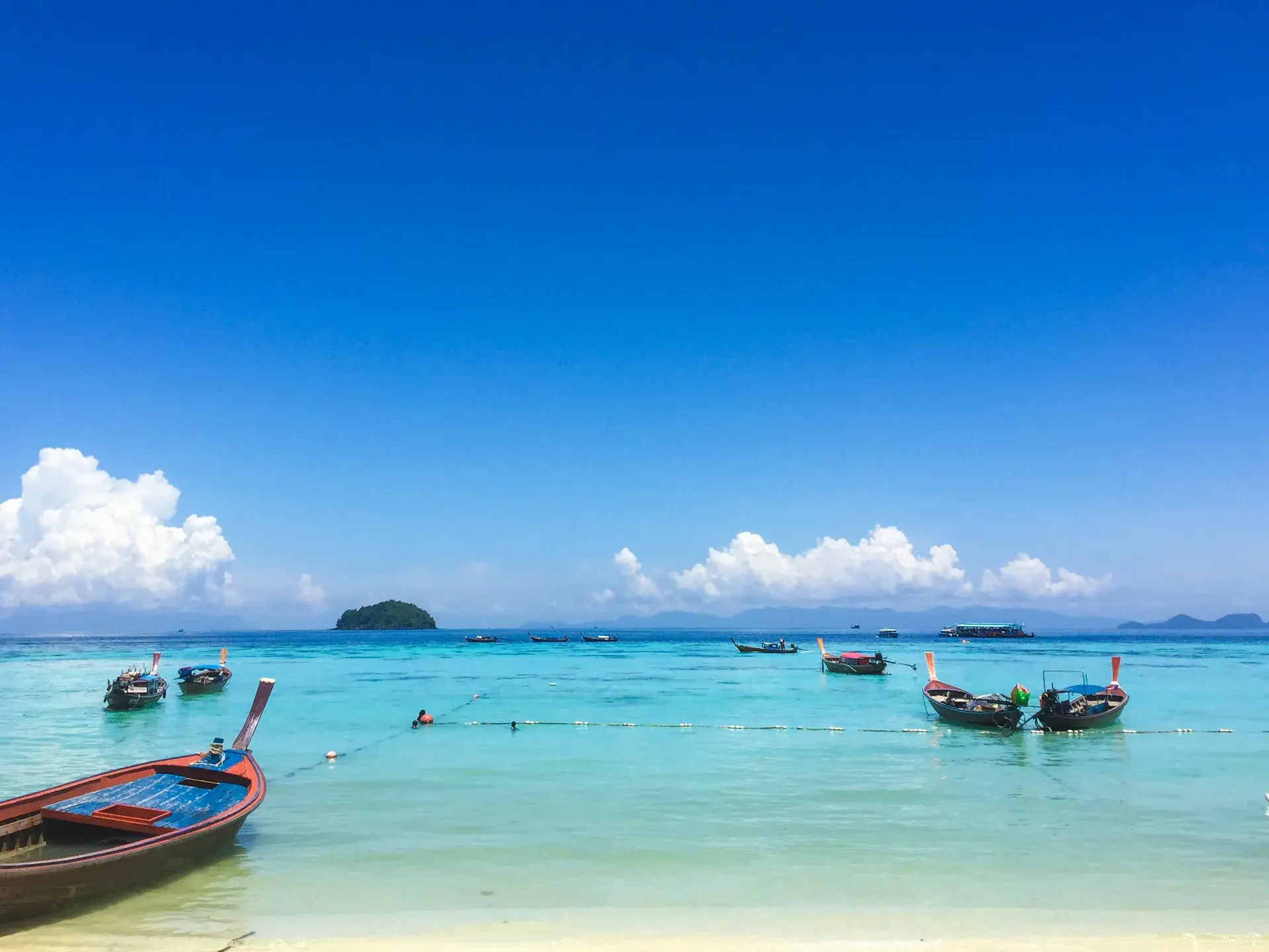 Bangkok-Pattaya-Phuket Turu 7 Gece Air Astana Havayolları İle Promosyon